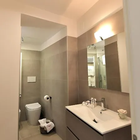 Love Inn فندق مبيت وإفطار