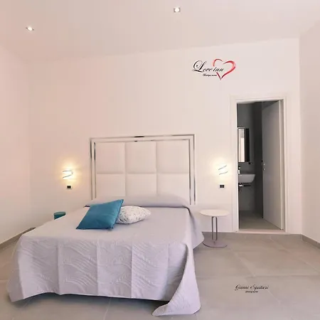 Love Inn