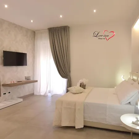 Love Inn Bed & Breakfast *